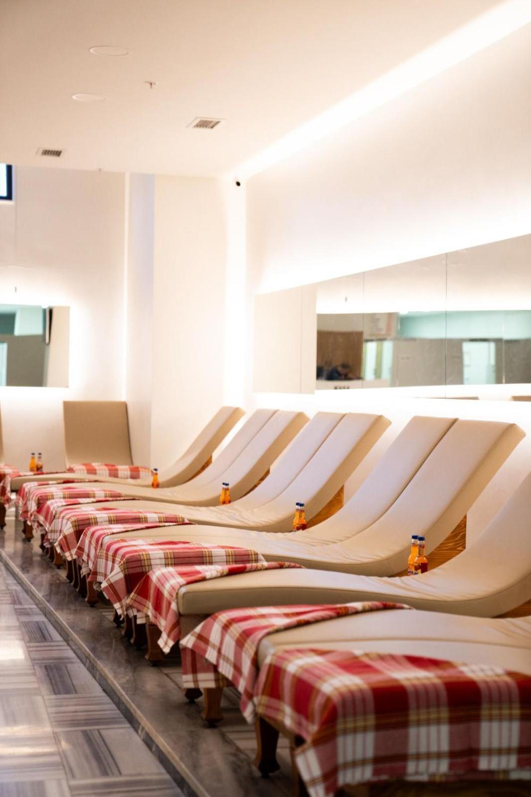 Ramada Encore By Wyndham Istanbul Arnavutkoy Kültér fotó
